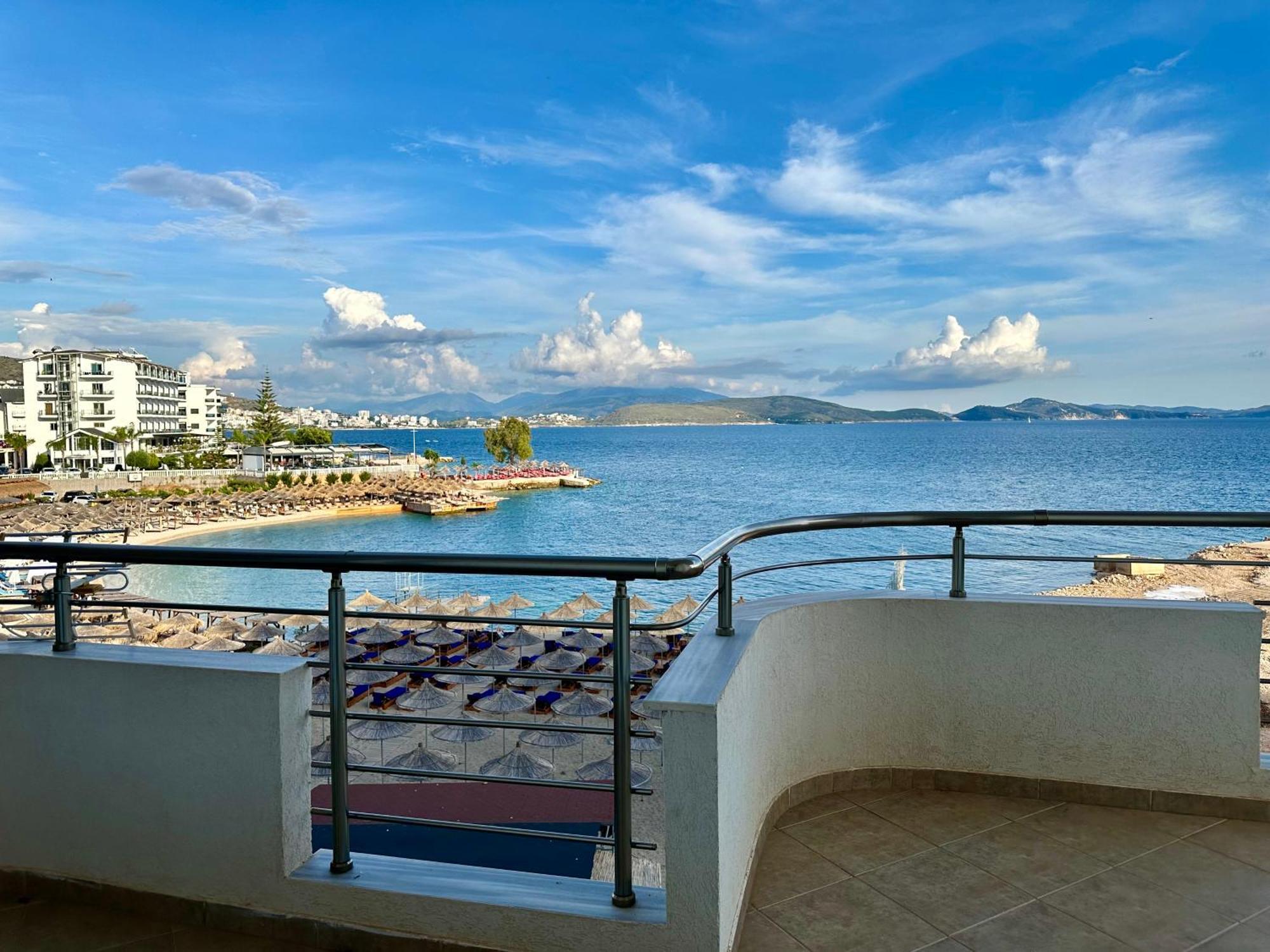 Aqua Apartments Seaview Sarandë Exterior foto