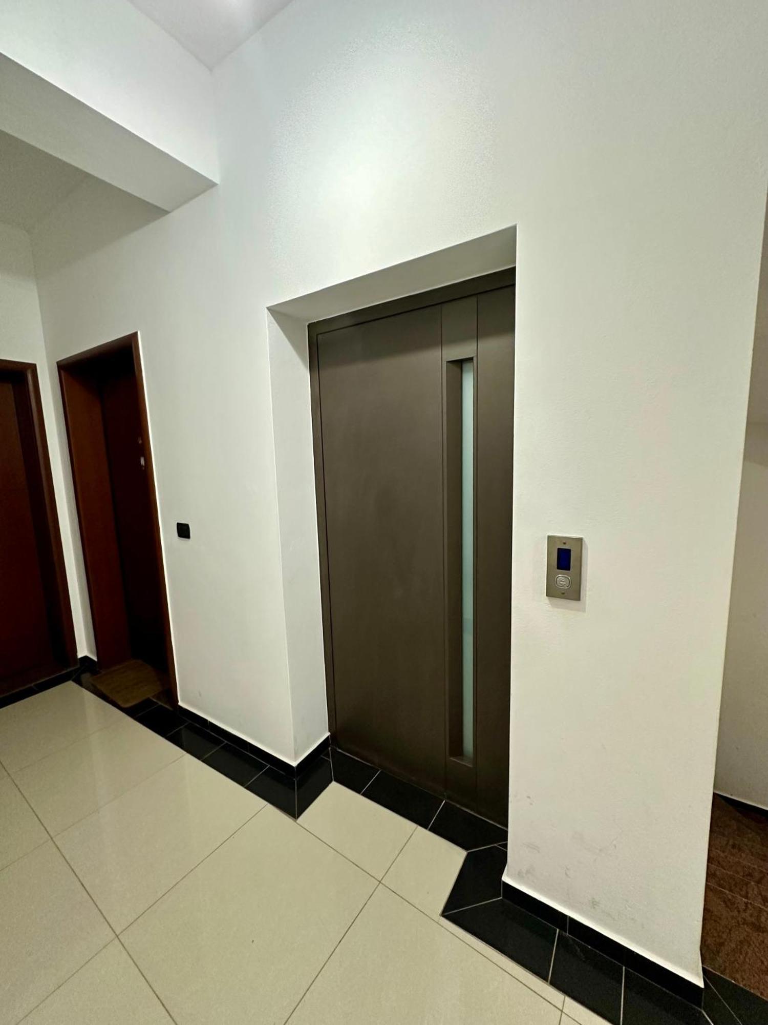 Aqua Apartments Seaview Sarandë Exterior foto