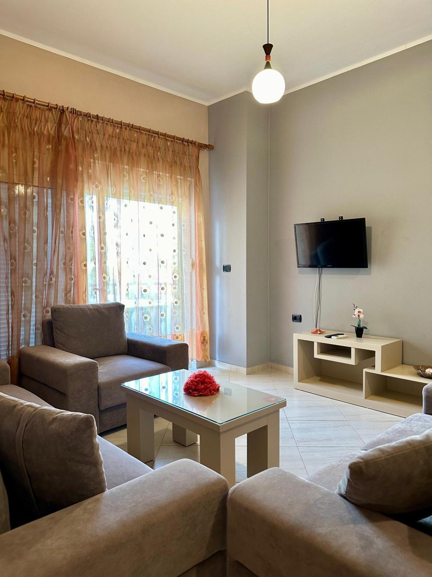 Aqua Apartments Seaview Sarandë Exterior foto